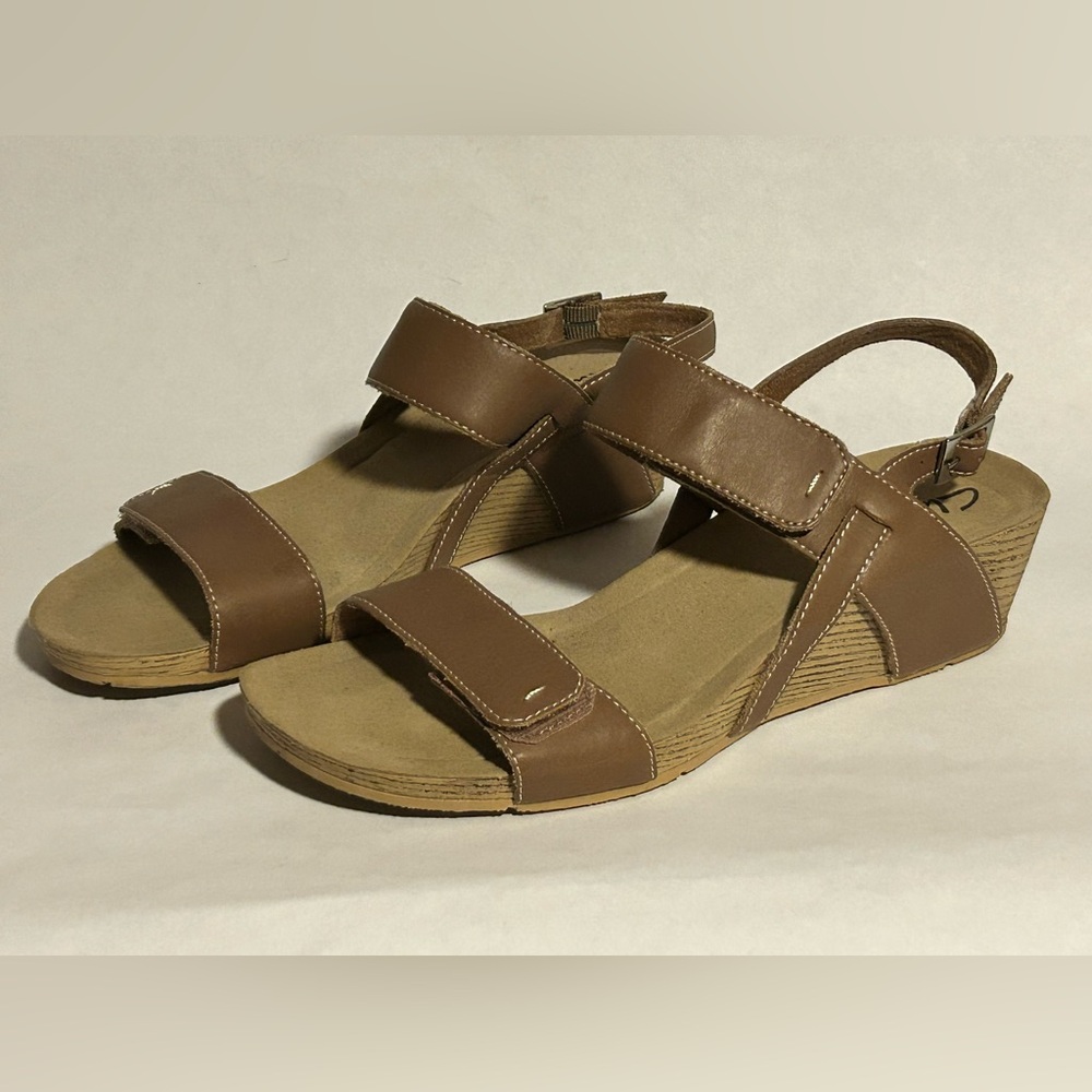 Clarks Alto Disco 26065195 Women 10 N Brown Leather Wedge Heel Slingback Sandal